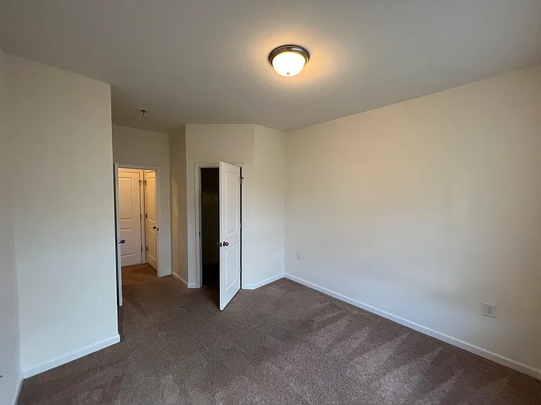 1013 Delight Dr — Photo 22