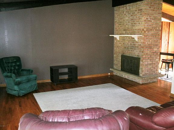 4th image of 3409 Poinsettia Ave SE