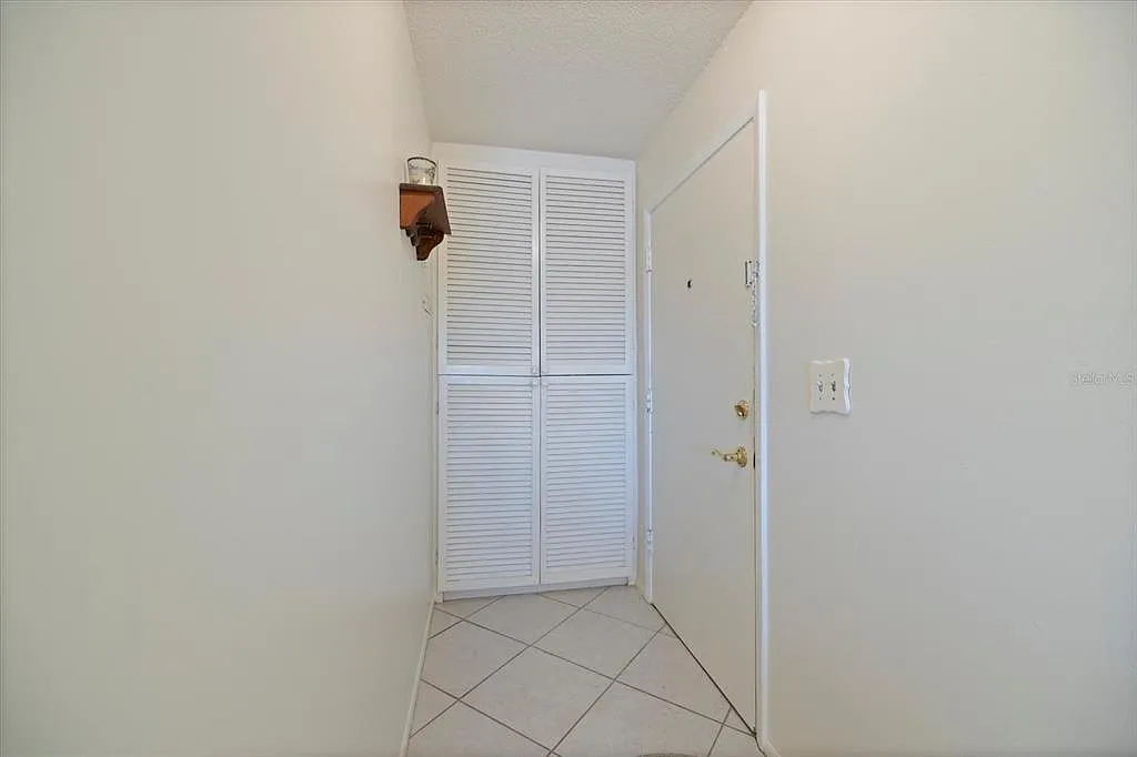 649 Tamiami Trl S — Photo 4