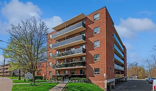 2373 King St E #26 Photo 1