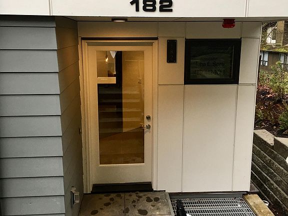 2nd image of 182 107th Ave SE