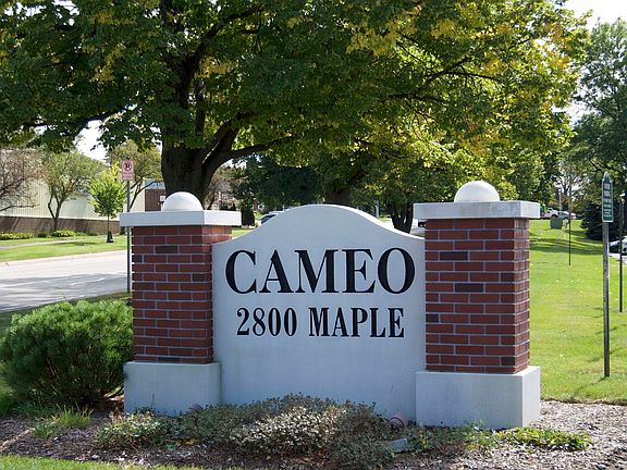 2nd image of 2800 Maple Ave APT 5A