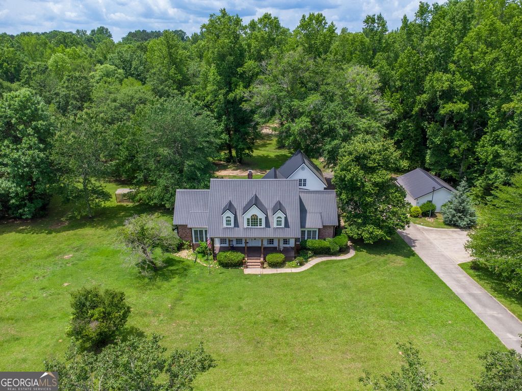 1228 J D Walton Rd, Newnan, GA - View 5