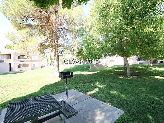 5th image of 221 Mission Catalina Ln APT 102
