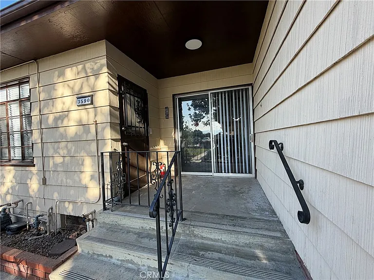 3590 Buchanan St — Photo 48