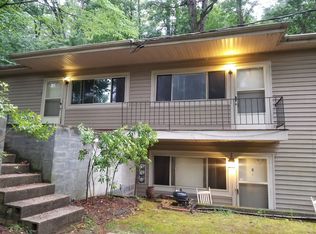 1617 Old Oxford Rd, Chapel Hill, NC 27514