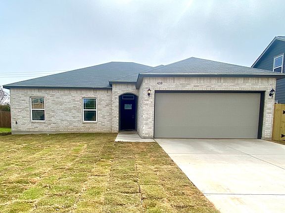 2nd image of 438 Copper Wood Dr
