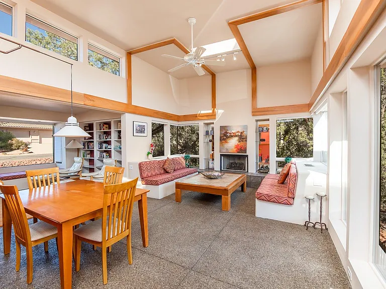 209 Pinon Woods Dr — Photo 13