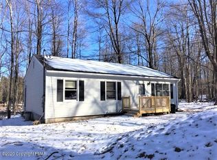 121 Honovi Dr, Pocono Lake, PA 18347