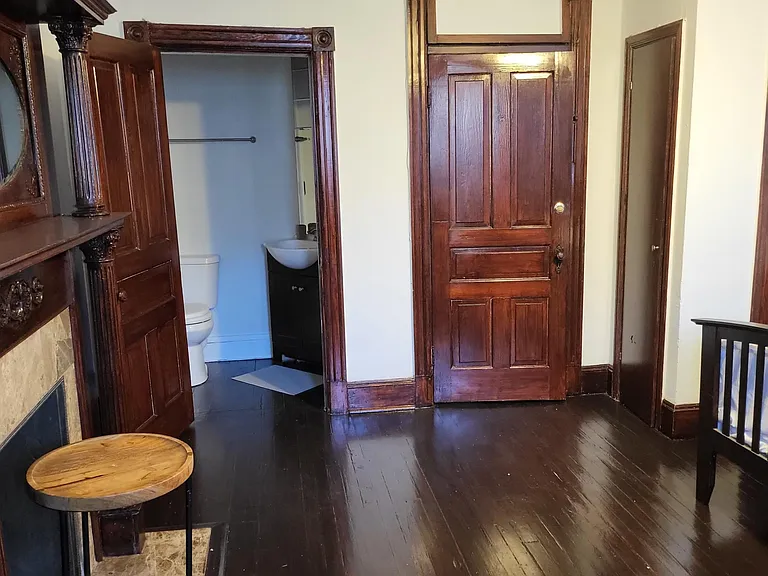 1122 Columbia Rd NW — Photo 27