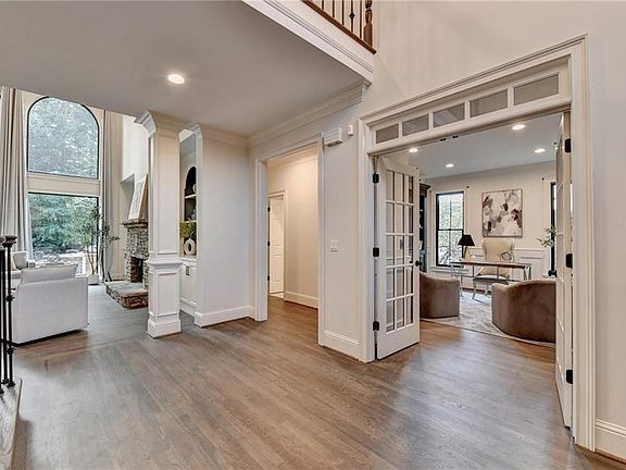 4th image of 805 Longstone Lndg