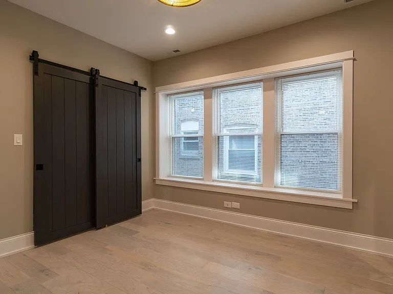 4747 N Beacon St #2N — Photo 31