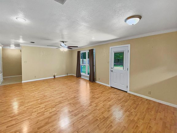 4th image of 516 Dwyer St