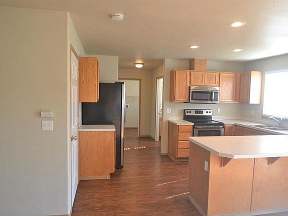 2nd image of 11123 184th Avenue Pl E
