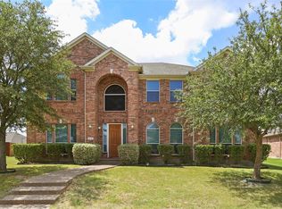 916 Cherry Hill Ln, Desoto, TX 75115