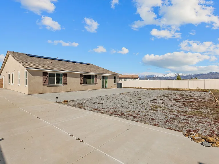 1500 Yucca Ct — Photo 36