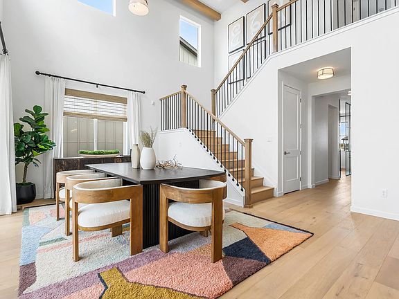 Brooklyn Model Dining