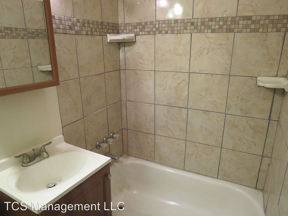 2nd image of 4011 Spring Garden St APT 1F