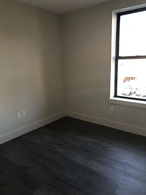 Rented by Renaissance Realty Consulting Group Inc | media 22