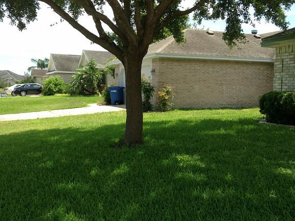 2nd image of 3201 Sonoma Dr