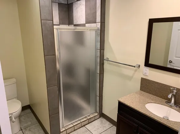 (undisclosed Address), Mount Airy, NC 27030