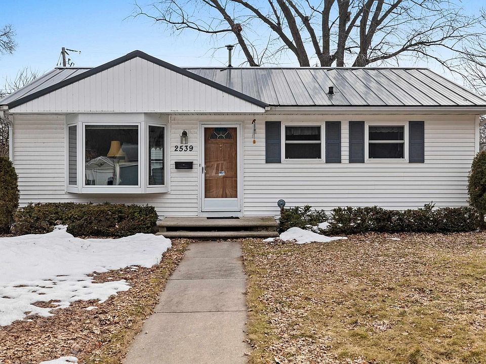 2539 Libal St, Green Bay, WI 54301 Zillow