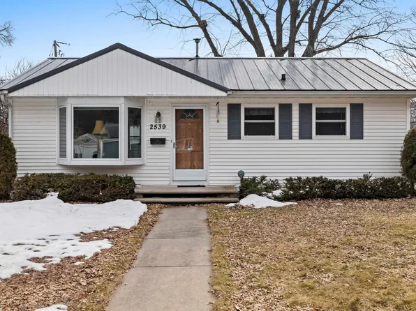 2539 Libal St, Green Bay, WI 54301