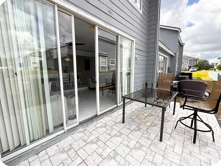 574 Orchid Dr — Photo 16