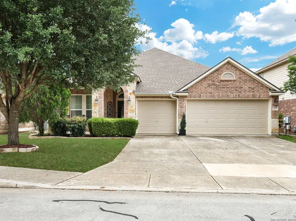 10736 Barnsford, Helotes, TX 78023