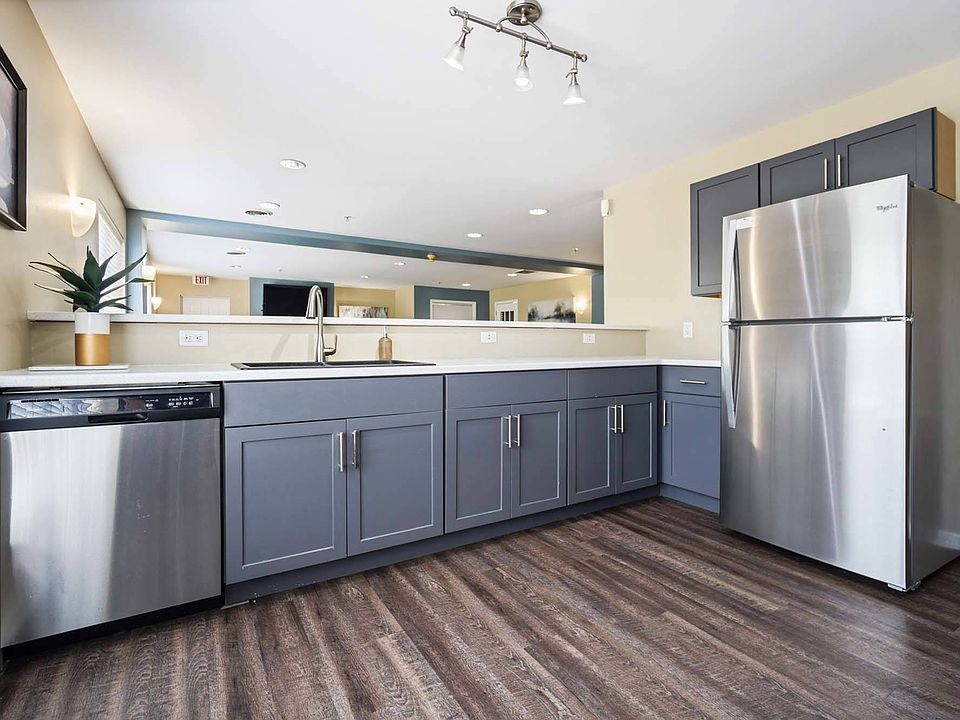 Barrington Place Apartments Club Room Kitchen