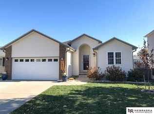1530 SW 26th St, Lincoln, NE 68522