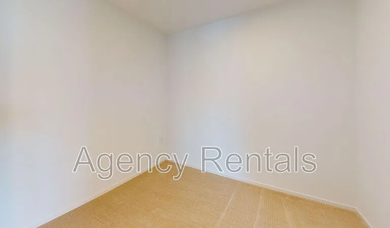 333 Ward Ave #1715 — Photo 3