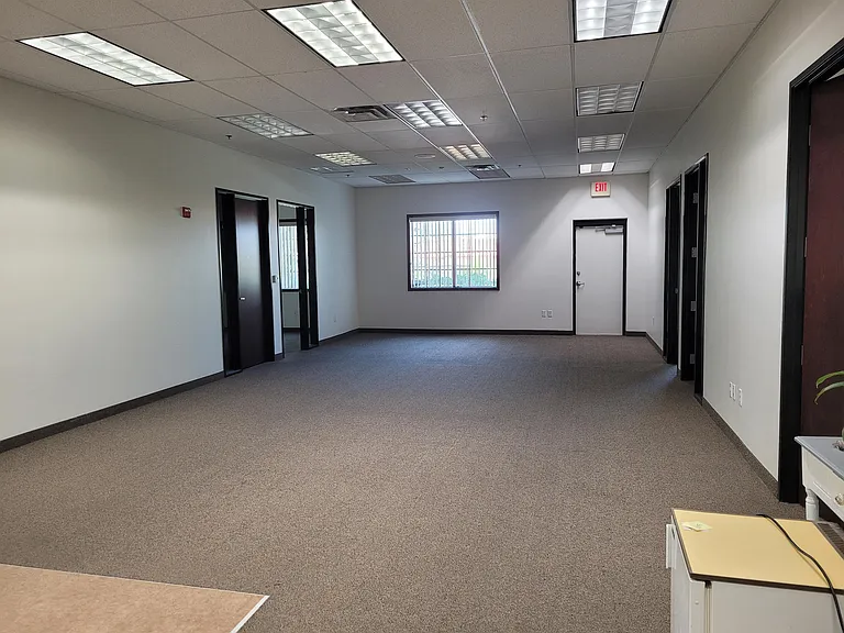 2000 W Wickenburg Way #500 — Photo 3