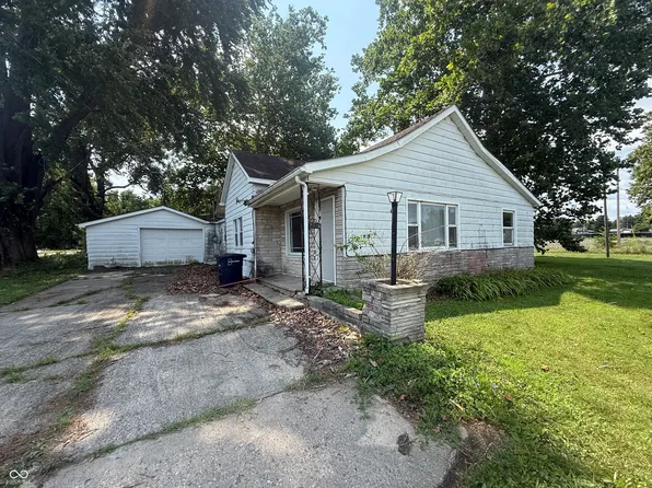 2705 S H St, Elwood, IN 46036