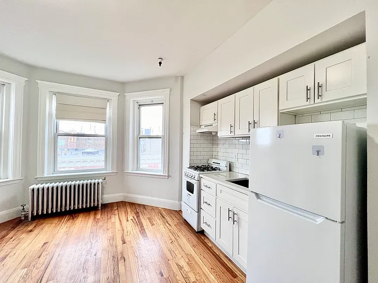 1330 Commonwealth Ave #26 — Photo 14