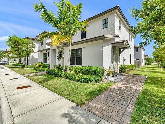 2nd image of 12990 SW 232nd Ln