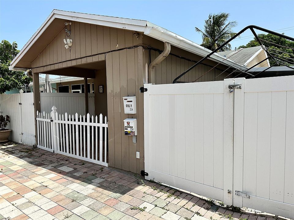 1st image of 224 NW 41st Court