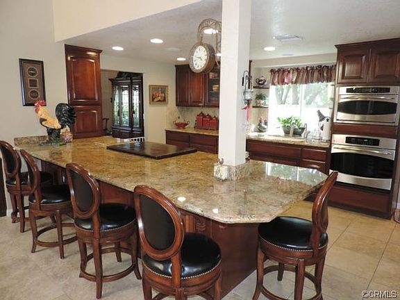 4th image of 15268 Ilex Dr