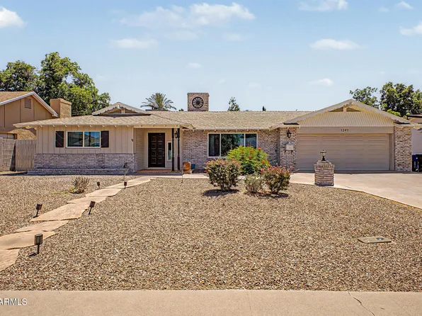 1247 W DEVONSHIRE Street, Mesa, AZ 85201