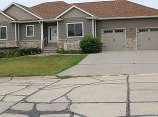 125 S East St, Hallam, NE 68368
