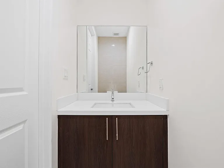 1430 SW 4th Ave #1430 — Photo 25
