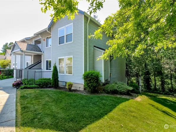 33020 10th Ave SW D204, Federal Way, WA 98023