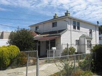 1st image of 259 Oriente St