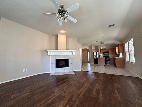 2nd image of 9801 Hedge Bell Dr