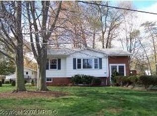 7501 Devries Dr, Lorton, VA 22079