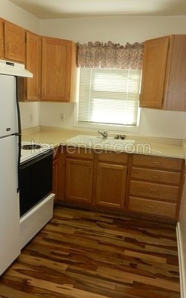 4th image of 1594 S 1100 E