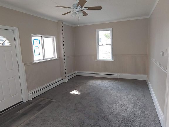 3rd image of 1463 Heidelberg Ave