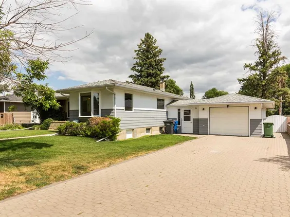 2211 W 17th St, Coaldale, AB T1M 1E3