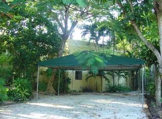 2595 Trapp Ave, Miami, FL 33133