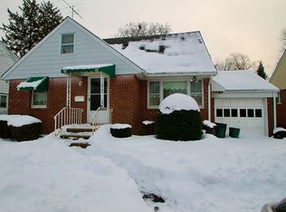 37 E Passaic St, Rochelle Park, NJ 07662